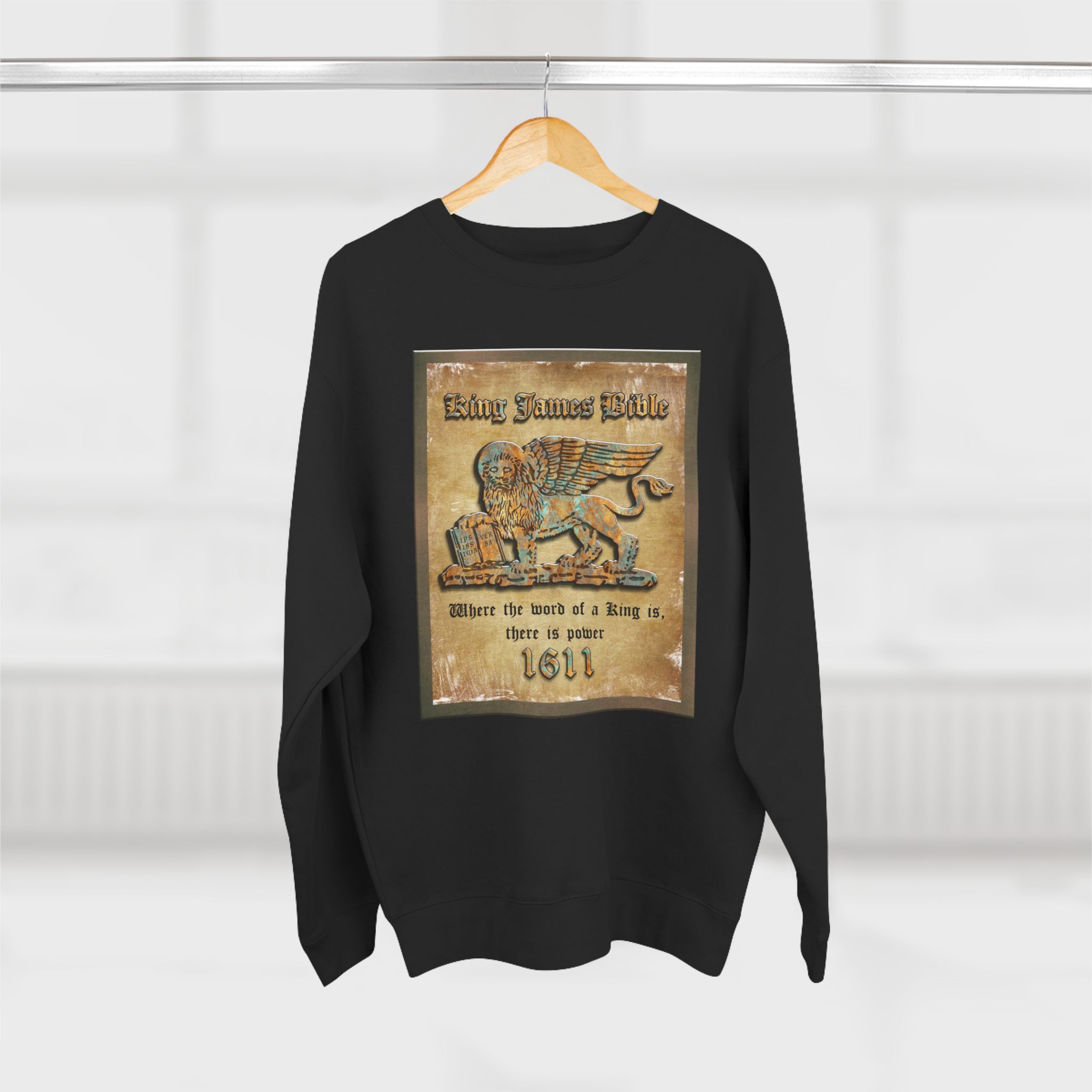 1611 King James Bible, Lion Plaque : Sweatshirt 8 1611 King James Bible, Lion Plaque : Sweatshirt - Image 8
